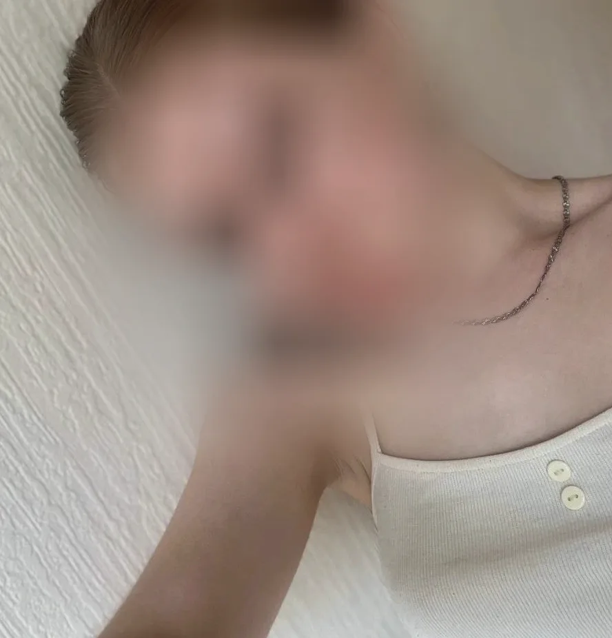 Verena, 24